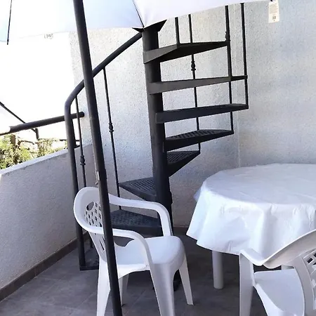 Olivos Residencial Lek Hébergement de vacances *