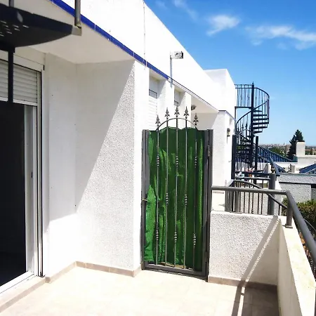 Olivos Residencial Lek Hébergement de vacances *